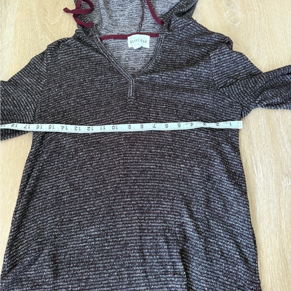 Olive + Oak Striped Pullover Hoodie with Burgundy Accents Lightweight Soft Large - Picture 11 of 11
